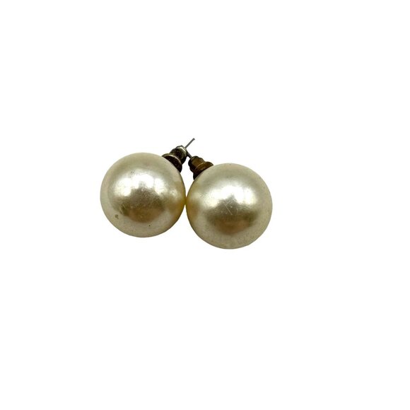 Womens Faux Pearl Round Post Earrings Jewelry White Bead Costume Fashion - Picture 3 of 5